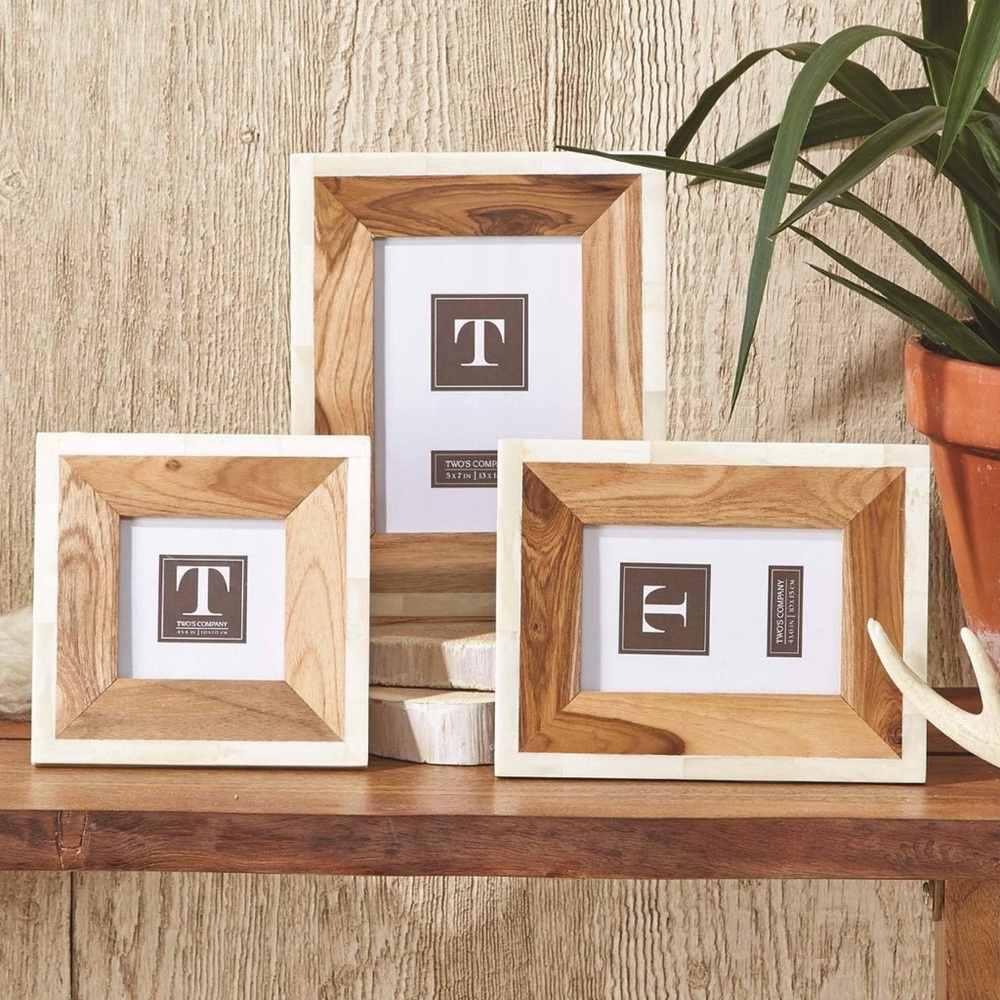 TWO’S COMPANY | Set of 2 Teakwood and Bone Picture Frames 🐚
